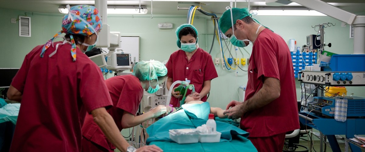 Mère et bébé - Rhône Médical - Technicien de santé